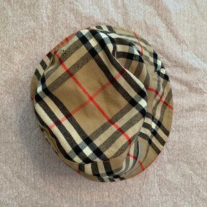 Burberry Bucket hat